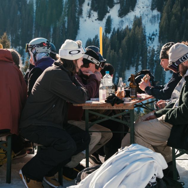 snowparkdamuels-beers-n-burgerz-bydarrenfeels20-1